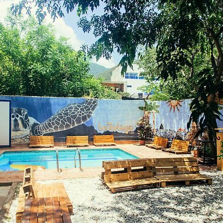 La Tortuga Hostel Taganga Exterior photo